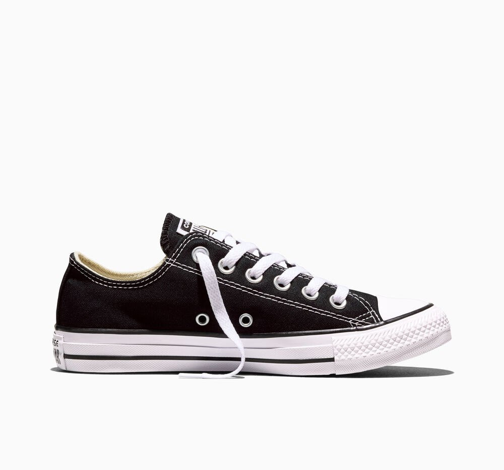 حذاء Converse Chuck Taylor أسود وأبيض